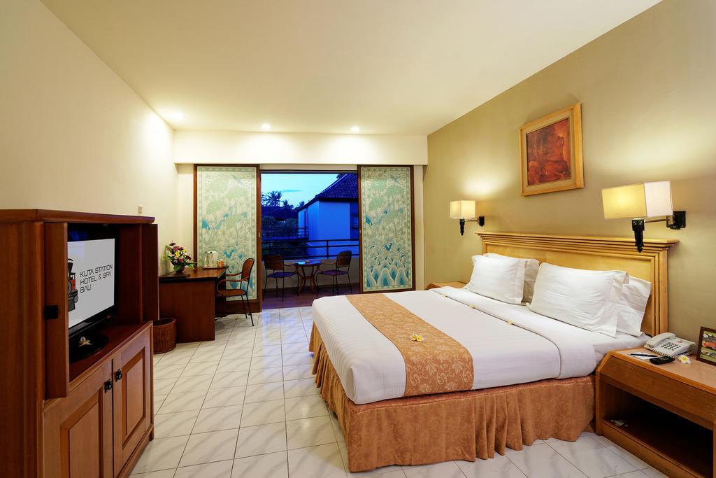 באלי Kuta Station Hotel And Spa חדר תמונה