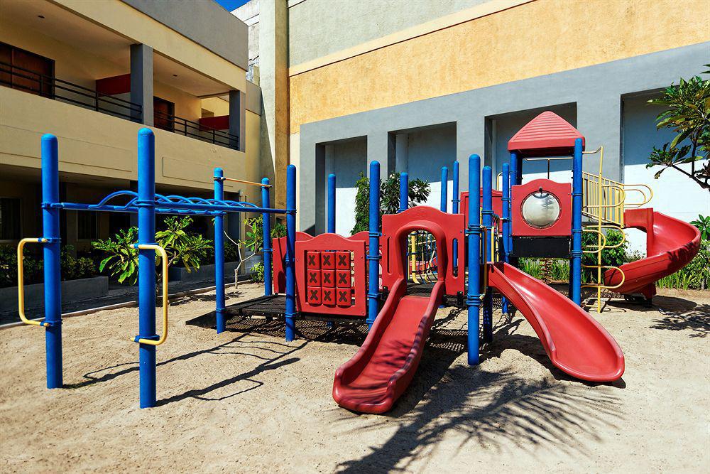 באלי Kuta Station Hotel And Spa מראה חיצוני תמונה